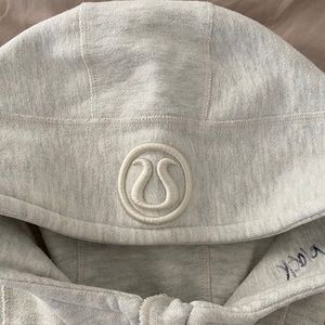 Lululemon scuba jacket size 2 heathered BONE color